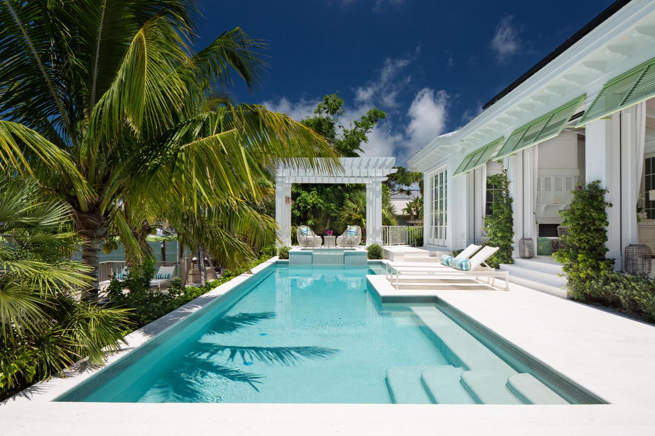 232 Bay Point Design